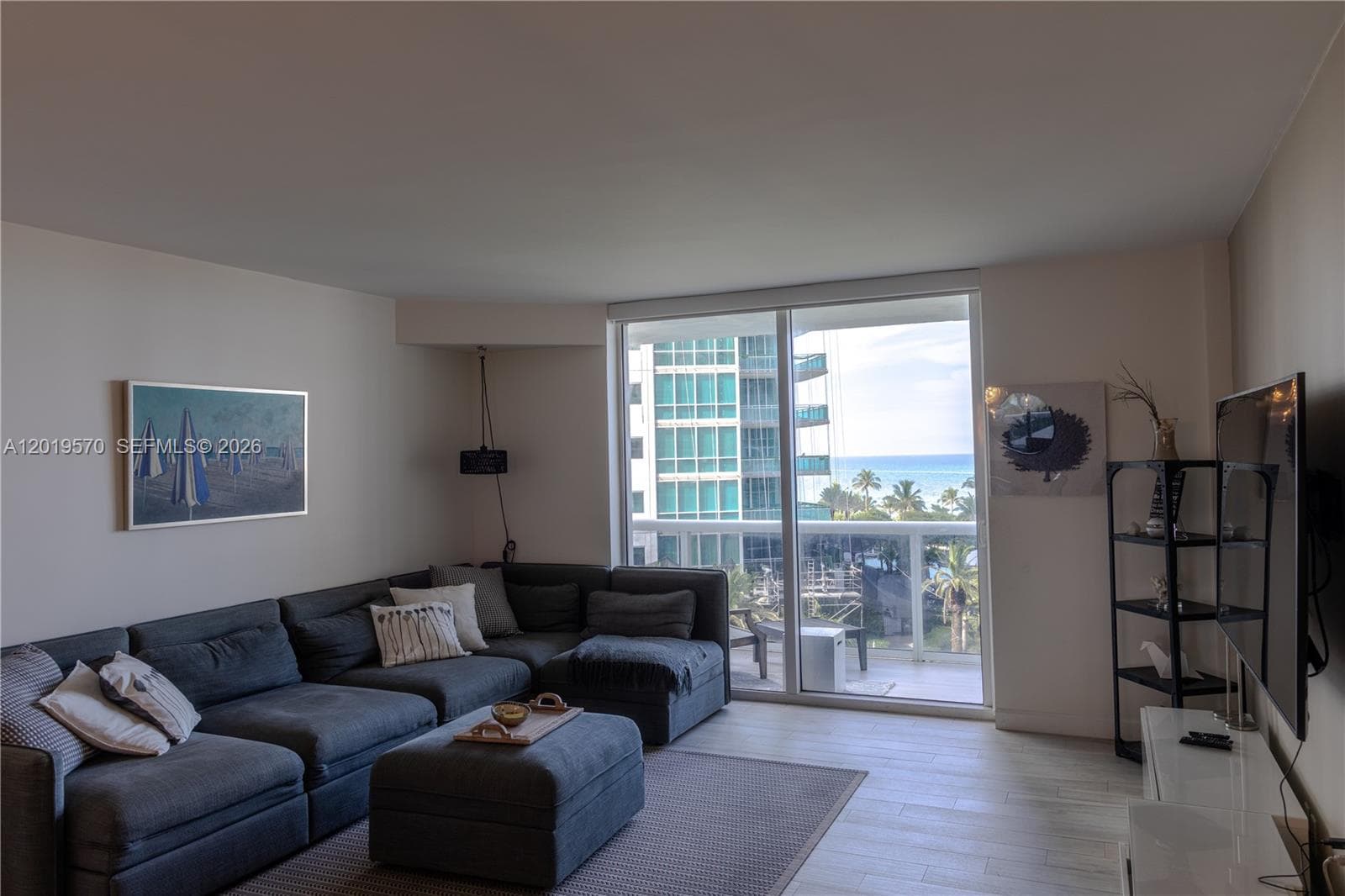 10275 Collins Ave 634 photo 9