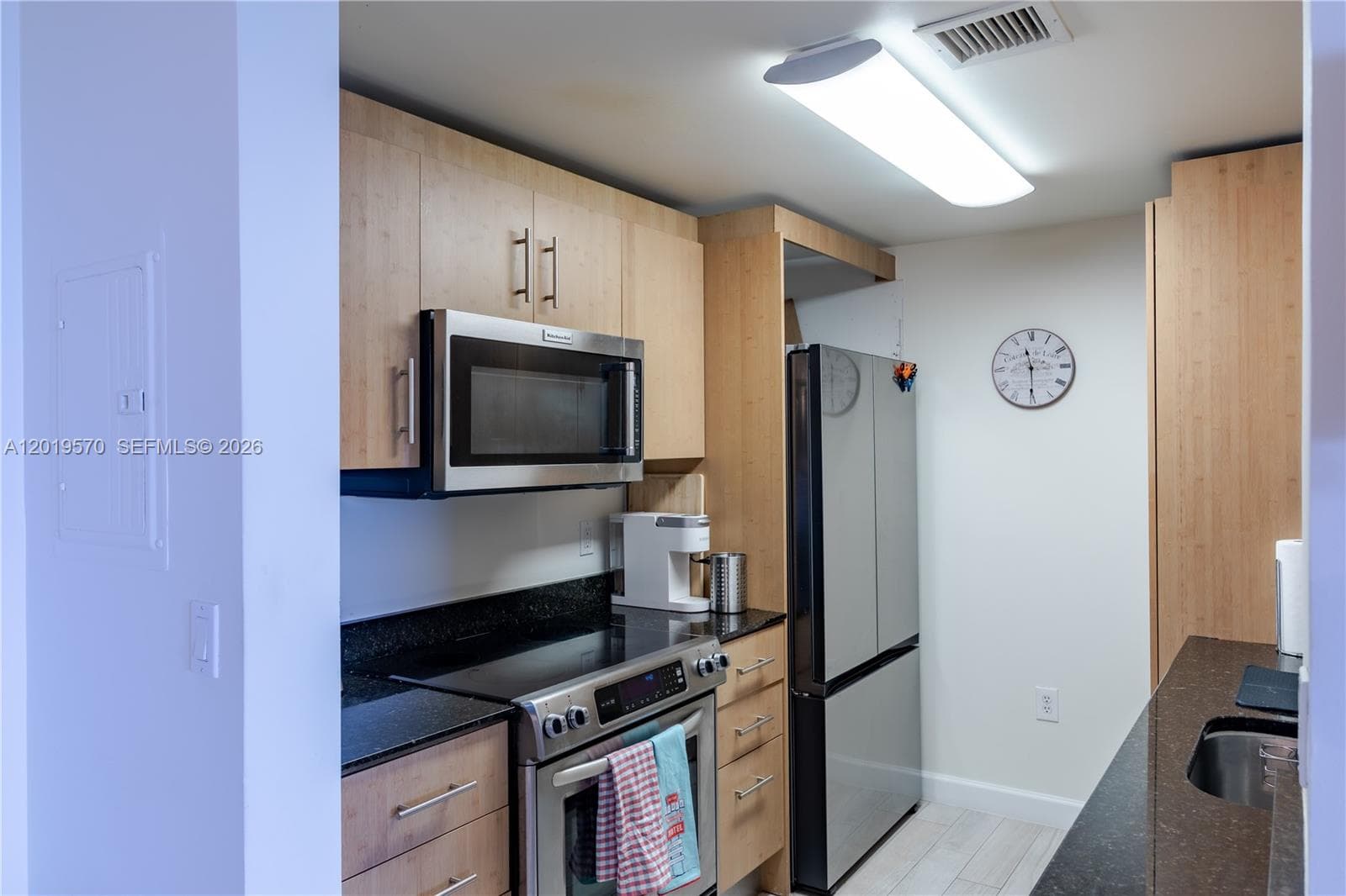 10275 Collins Ave 634 photo 15