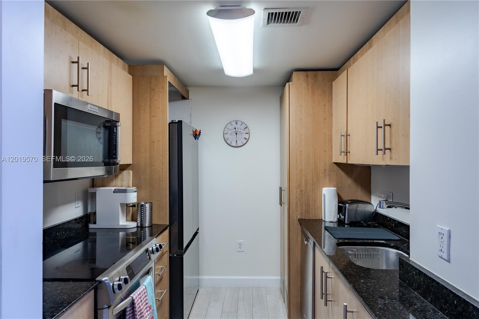 10275 Collins Ave 634 photo 11