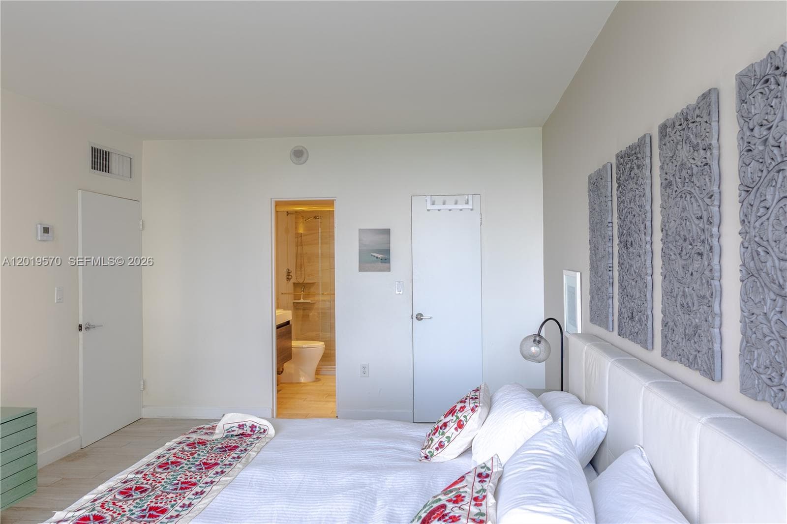 10275 Collins Ave 634 photo 25