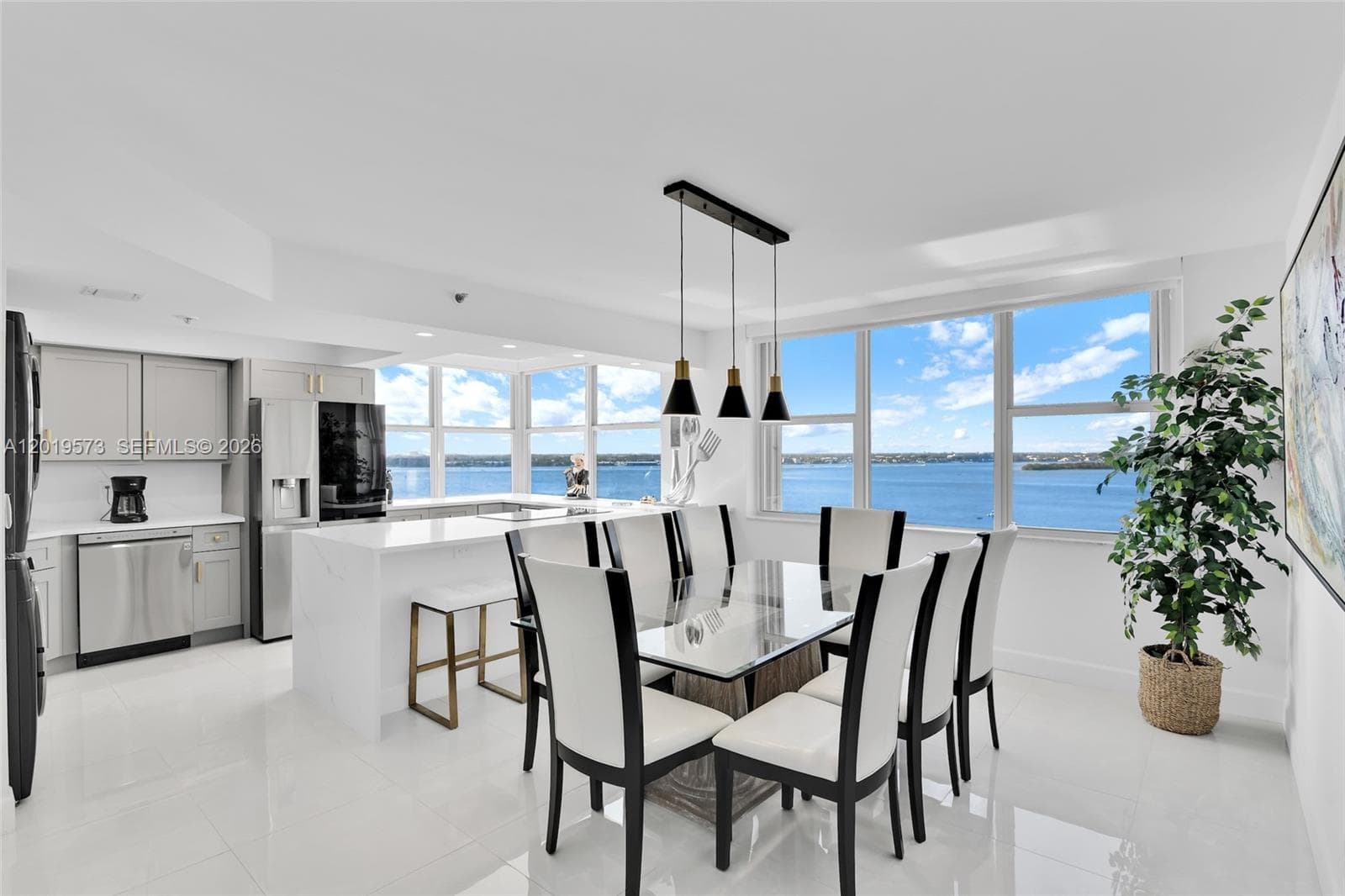 5200 Ocean Dr 1105 photo 12