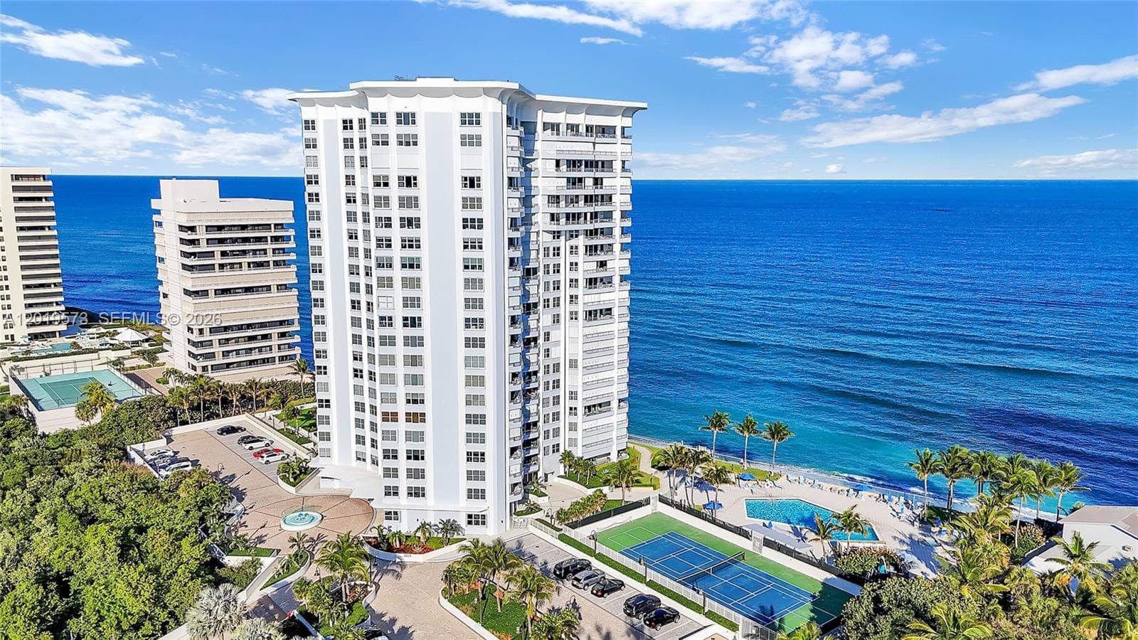 5200 Ocean Dr 1105 photo 3