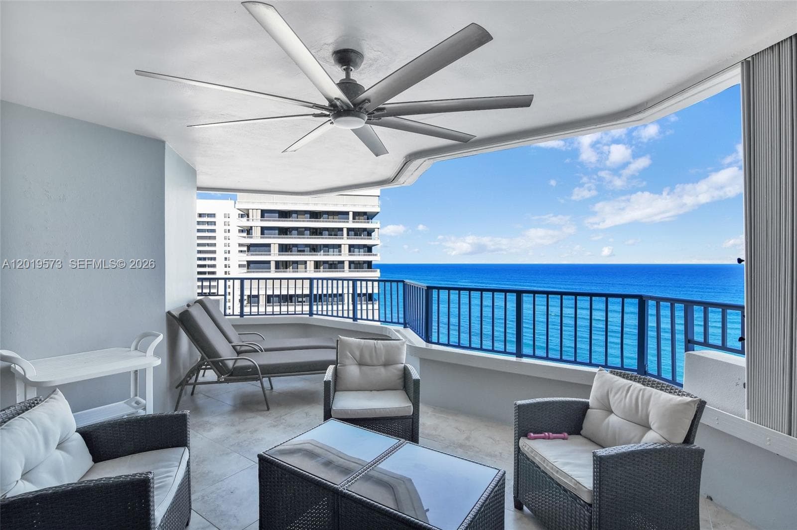 5200 Ocean Dr 1105 photo 9