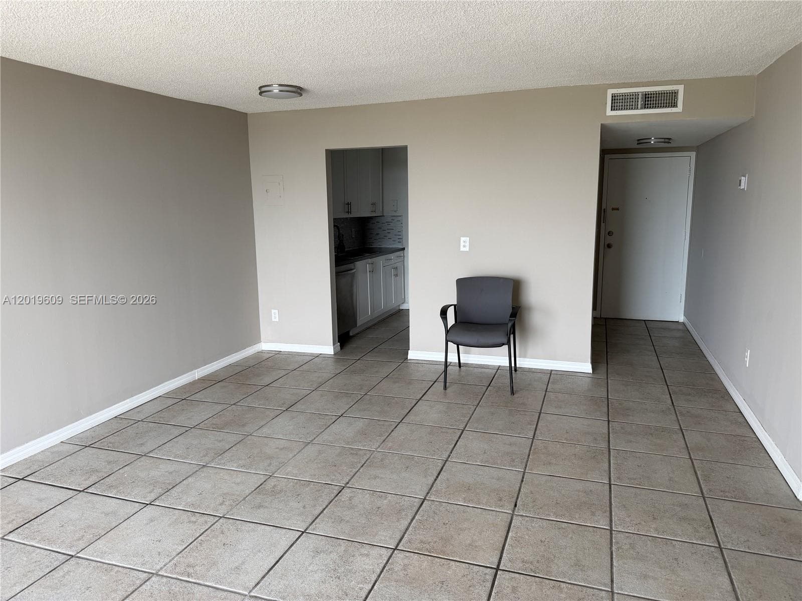 2350 135th St 1110 photo 6
