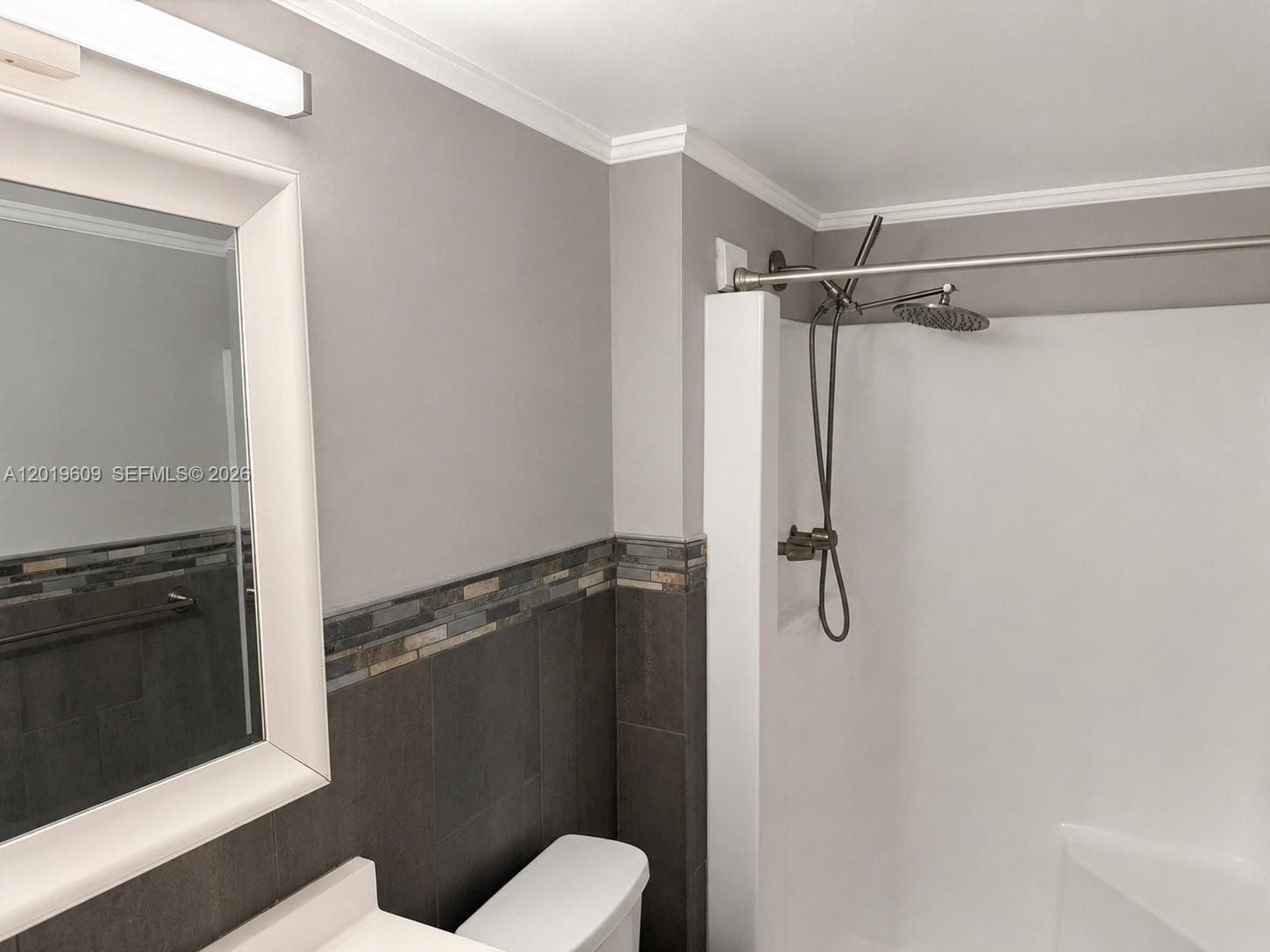 2350 135th St 1110 photo 10