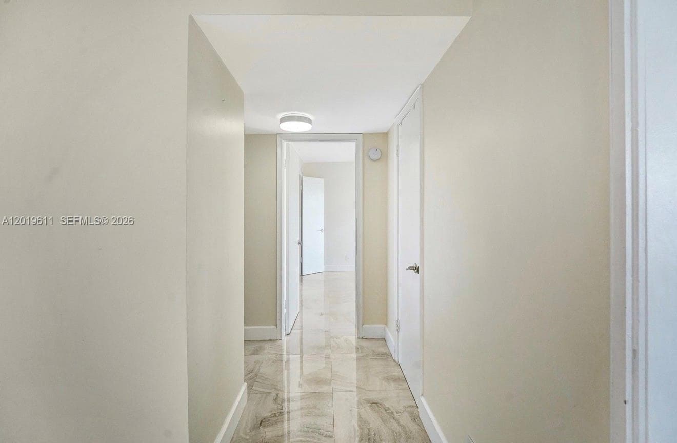 137 Golden Isles Dr 1006 photo 10