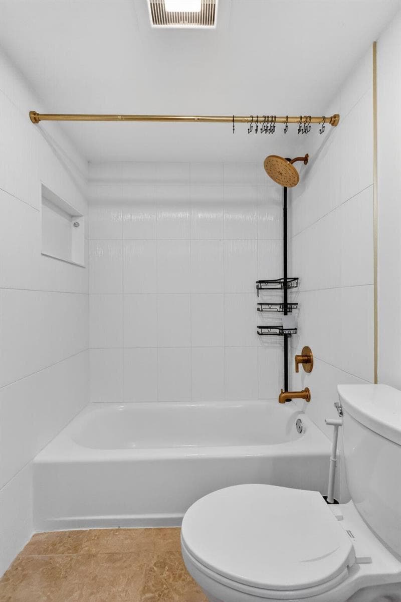 103 Yacht Club Way 205 photo 24