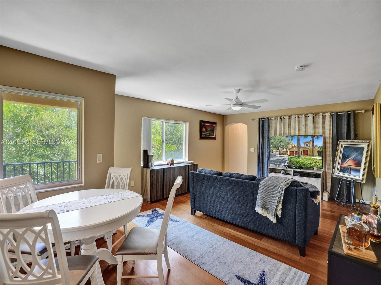 300 Scotia Dr 206 photo 14