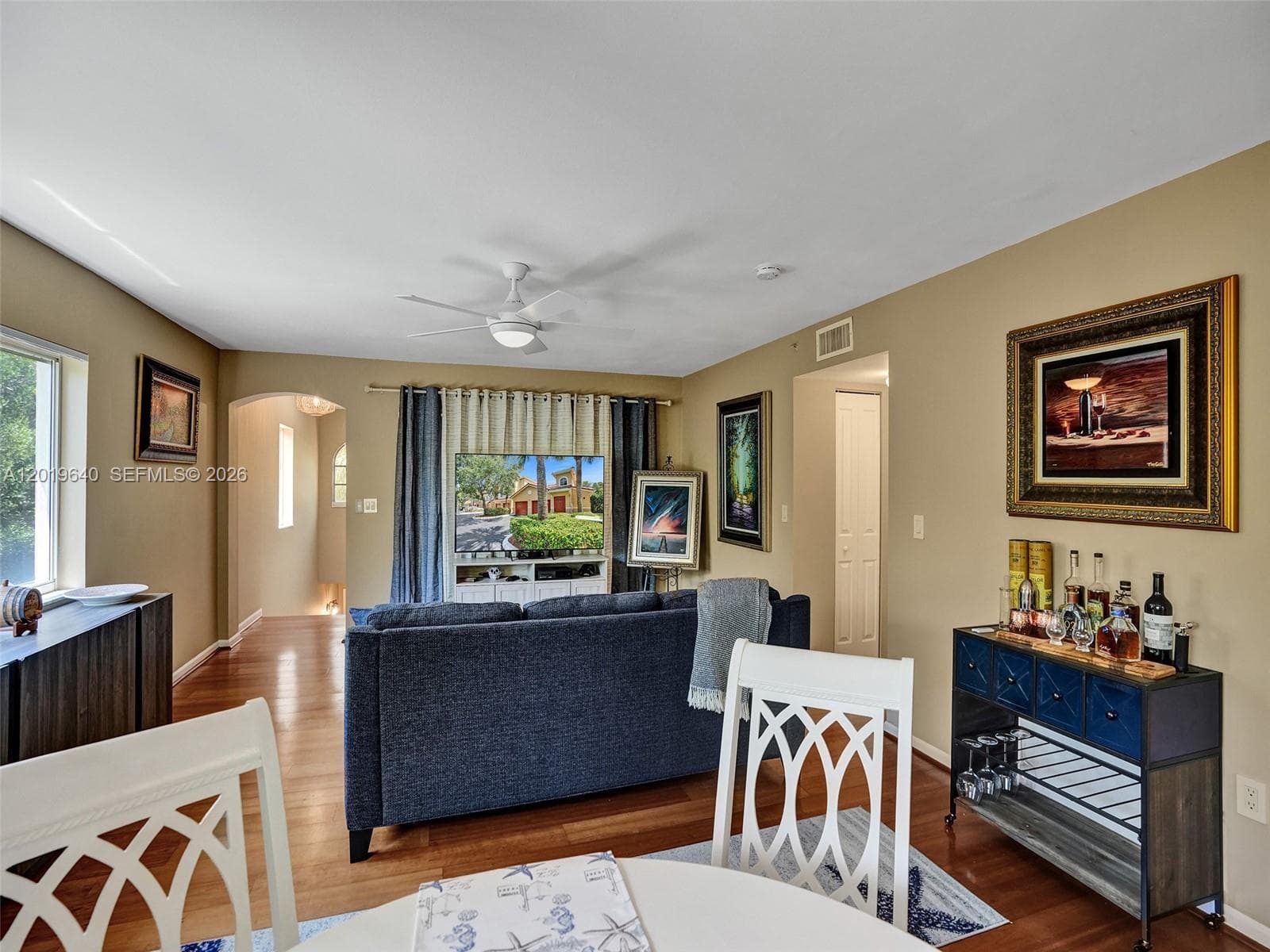 300 Scotia Dr 206 photo 15