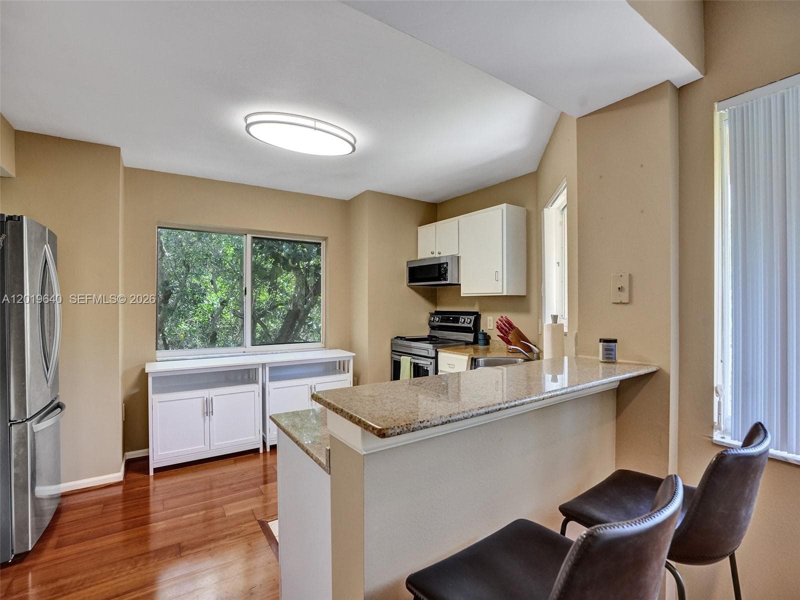 300 Scotia Dr 206 photo 21
