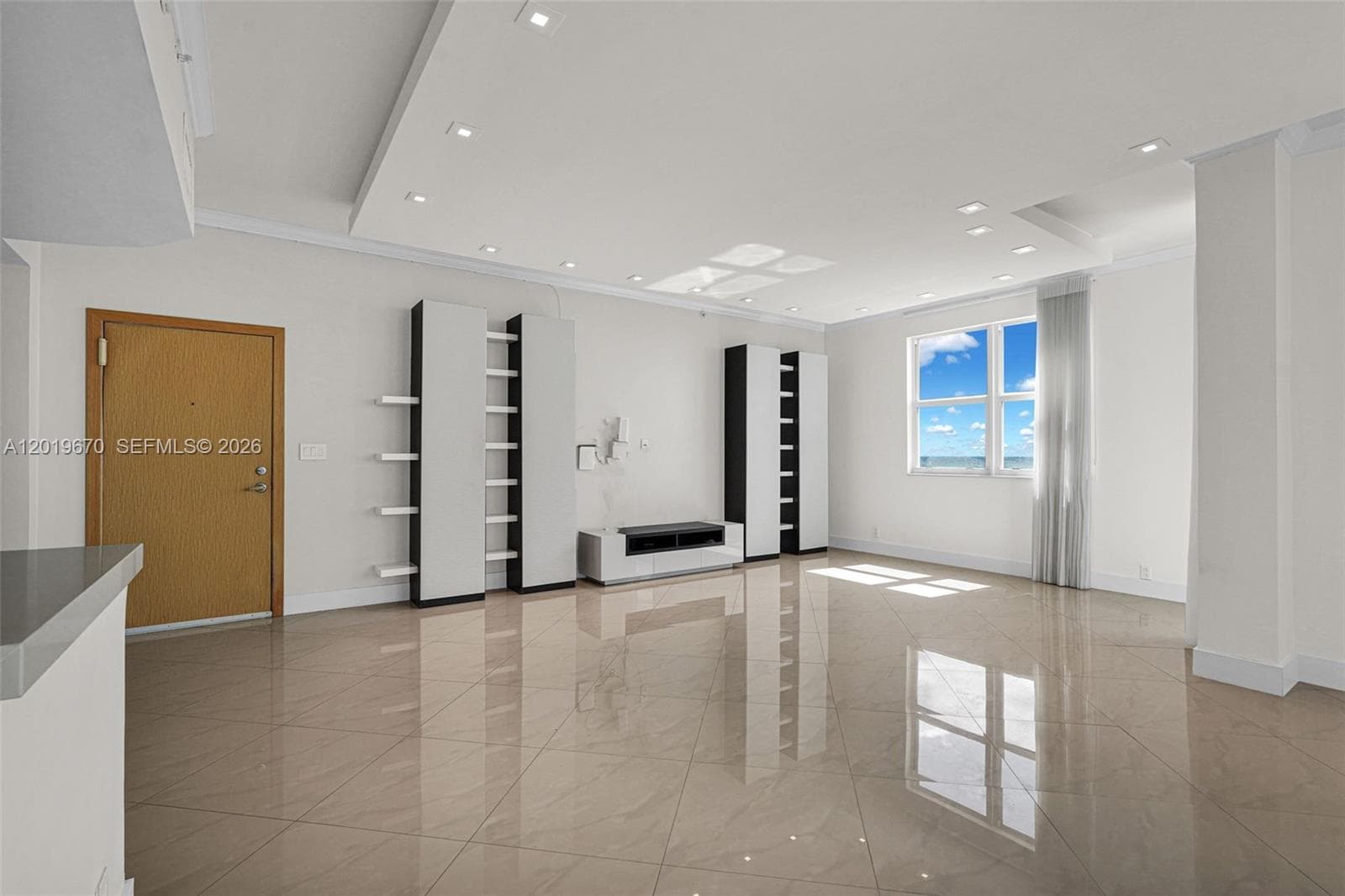 3001 Ocean Dr 1611 photo 6