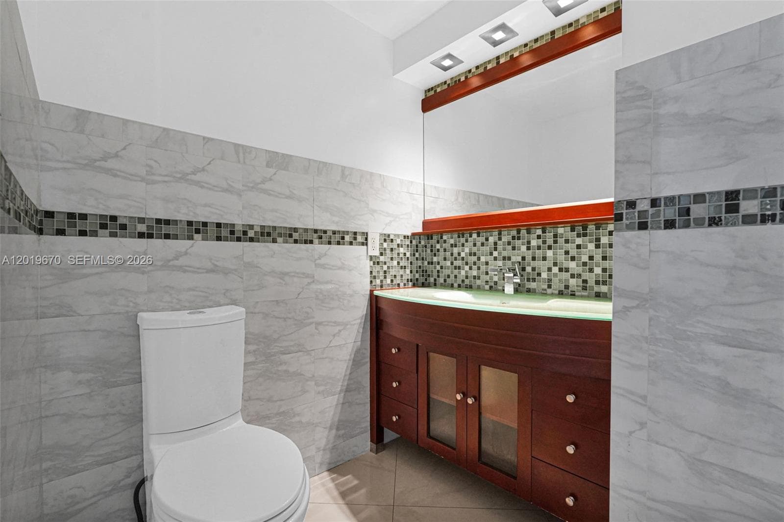 3001 Ocean Dr 1611 photo 16