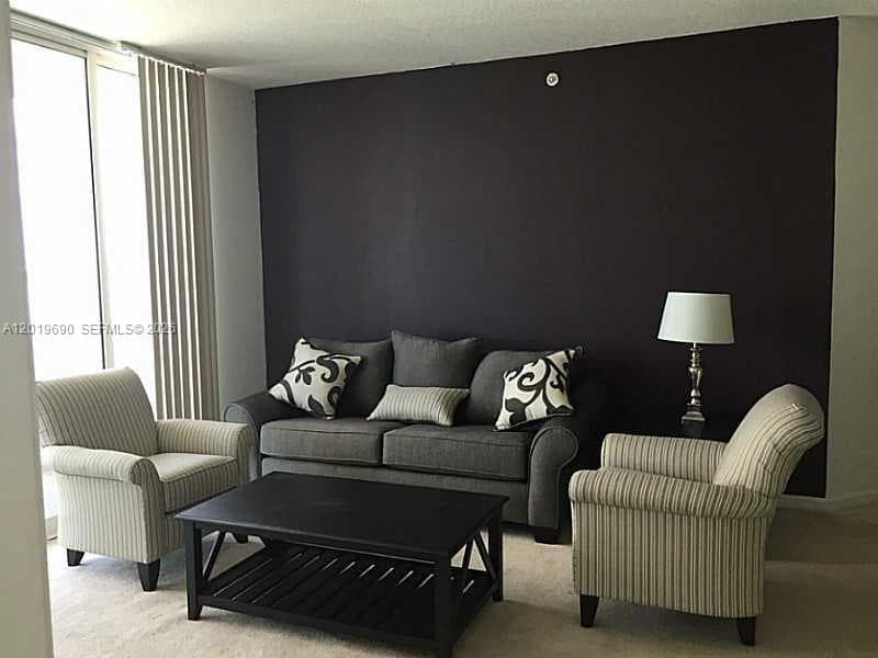 7900 Harbor Island Dr 1010 photo 5