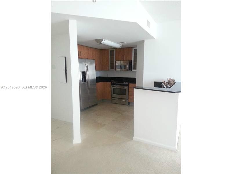 7900 Harbor Island Dr 1010 photo 4