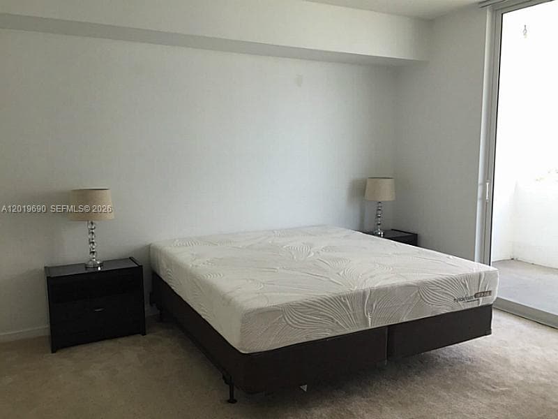 7900 Harbor Island Dr 1010 photo 8