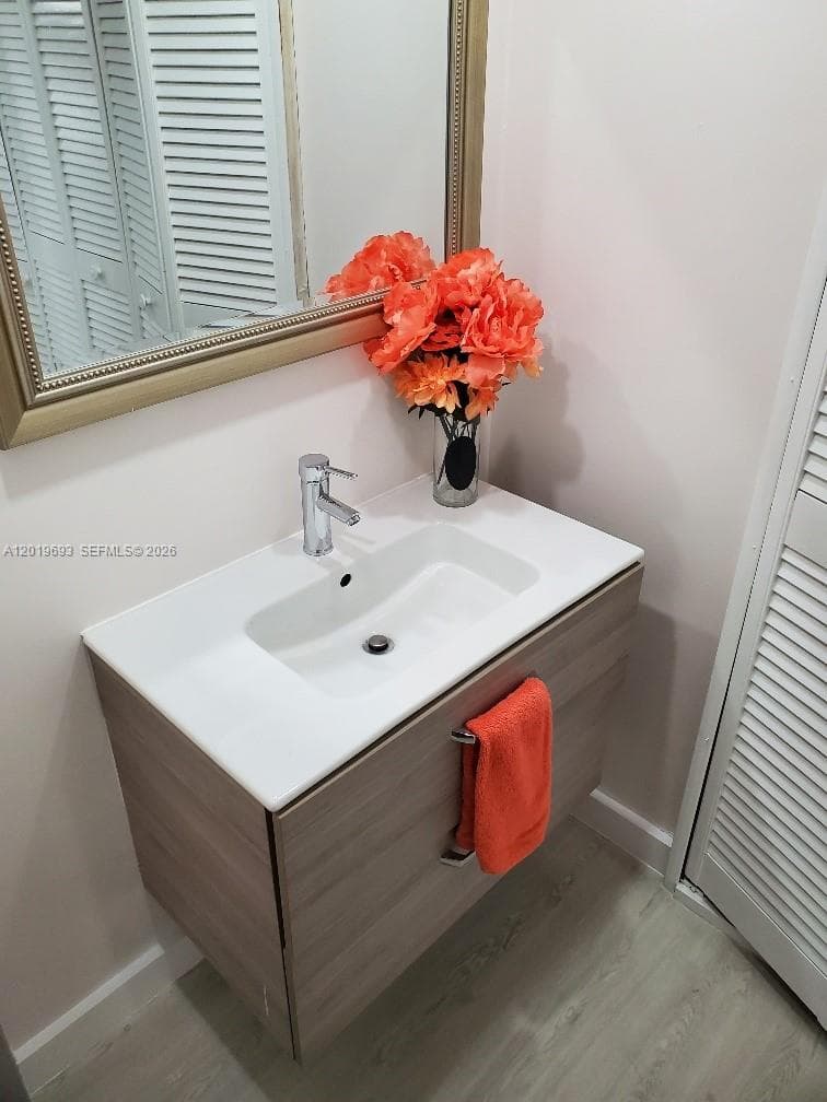 18011 Biscayne Blvd 503 photo 6