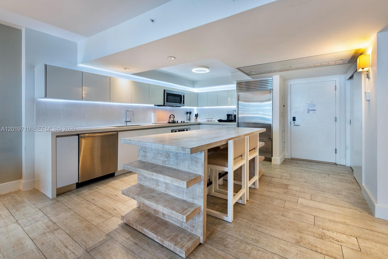 102 24th St 1012 photo 5