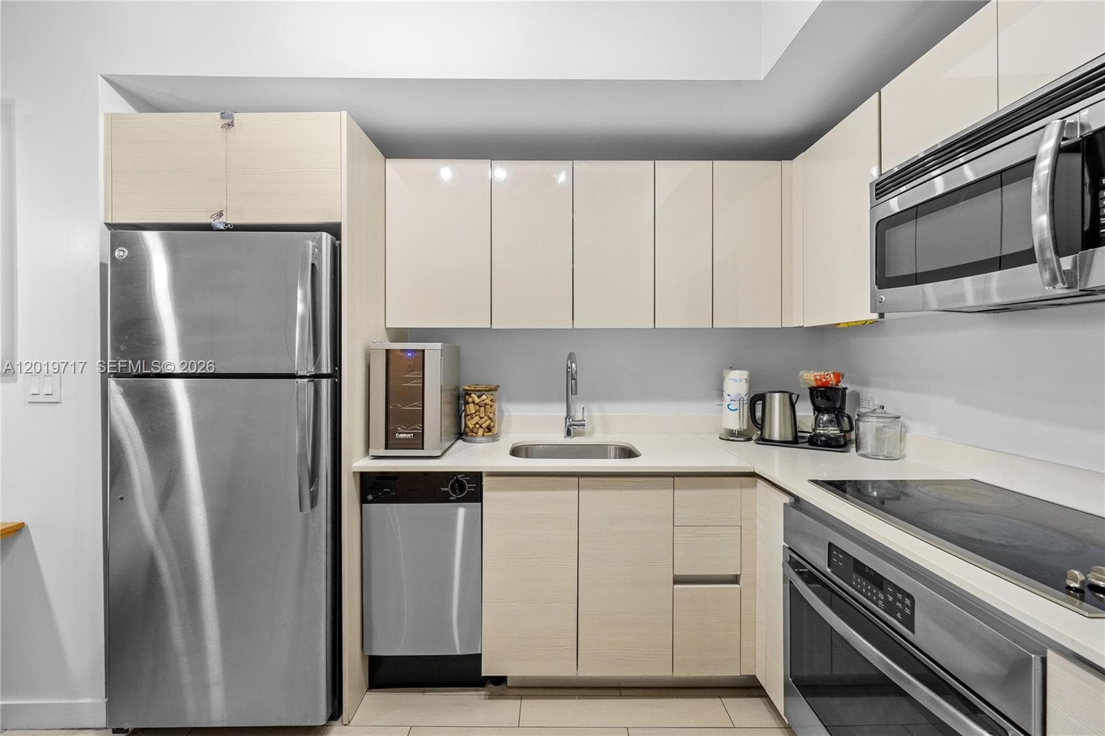 2602 Hallandale Beach Blvd R703 photo 11