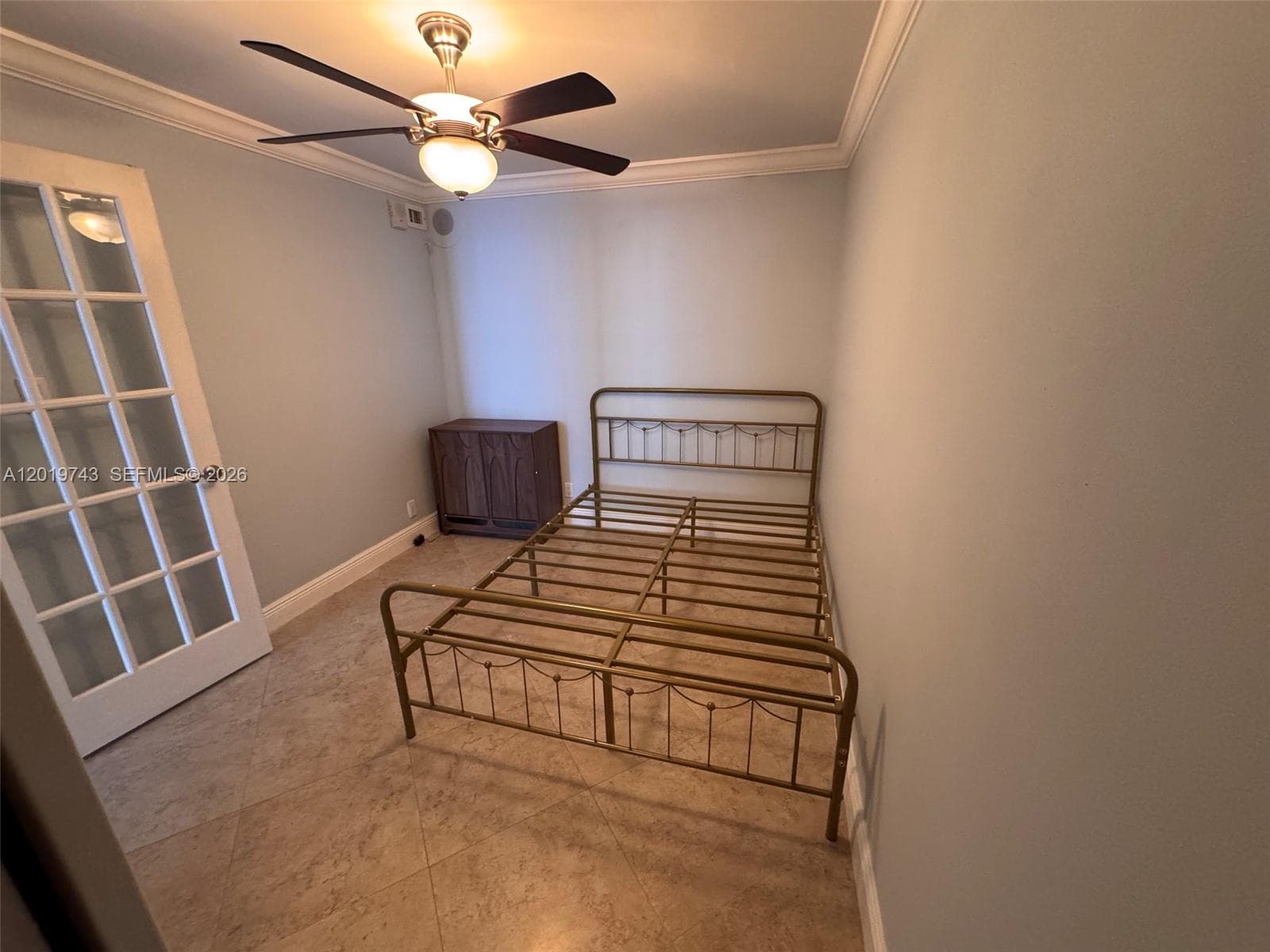 2401 Collins Ave 1807 photo 17