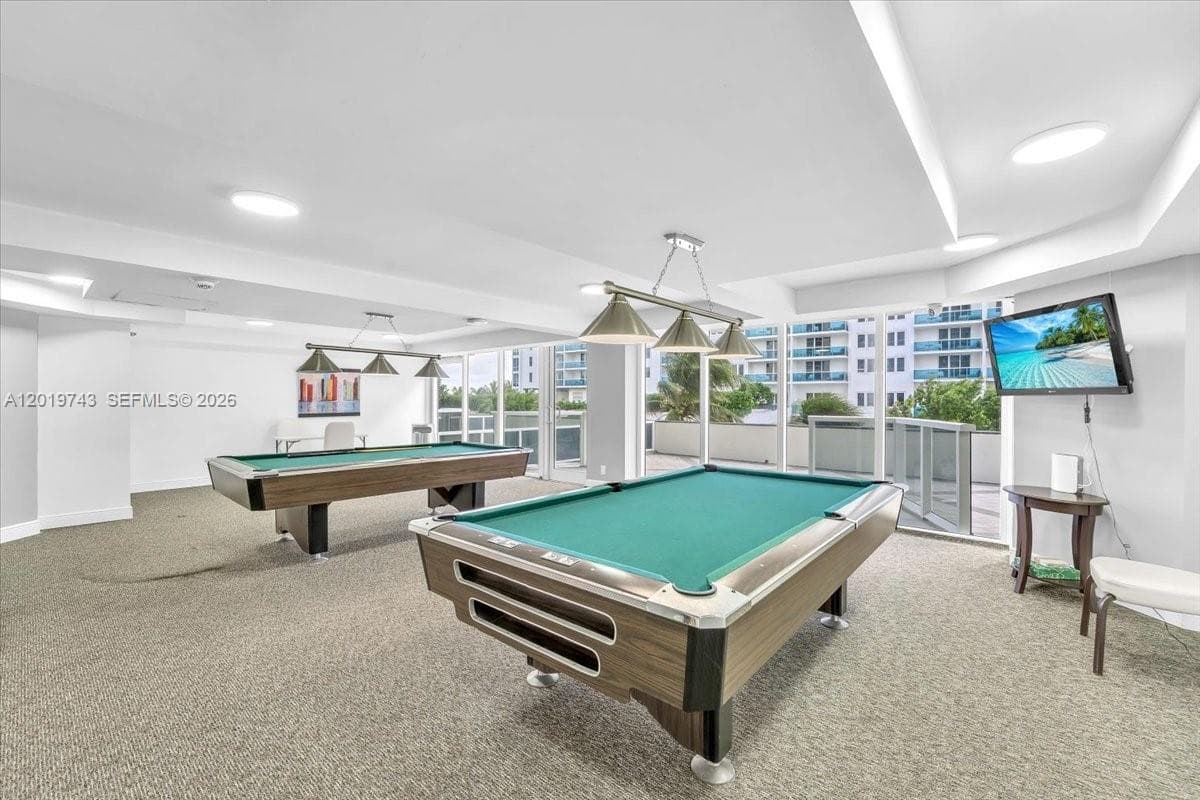 2401 Collins Ave 1807 photo 24