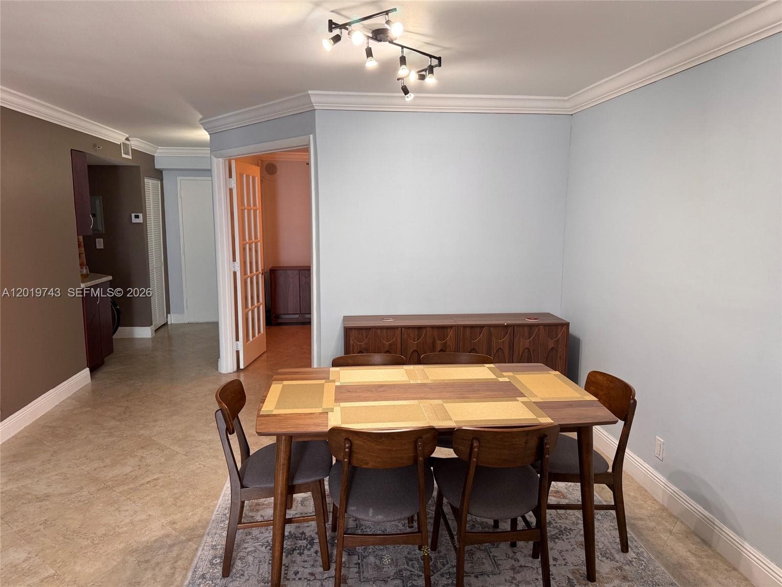 2401 Collins Ave 1807 photo 21