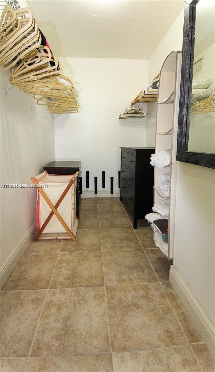 2350 135th St 507 photo 15