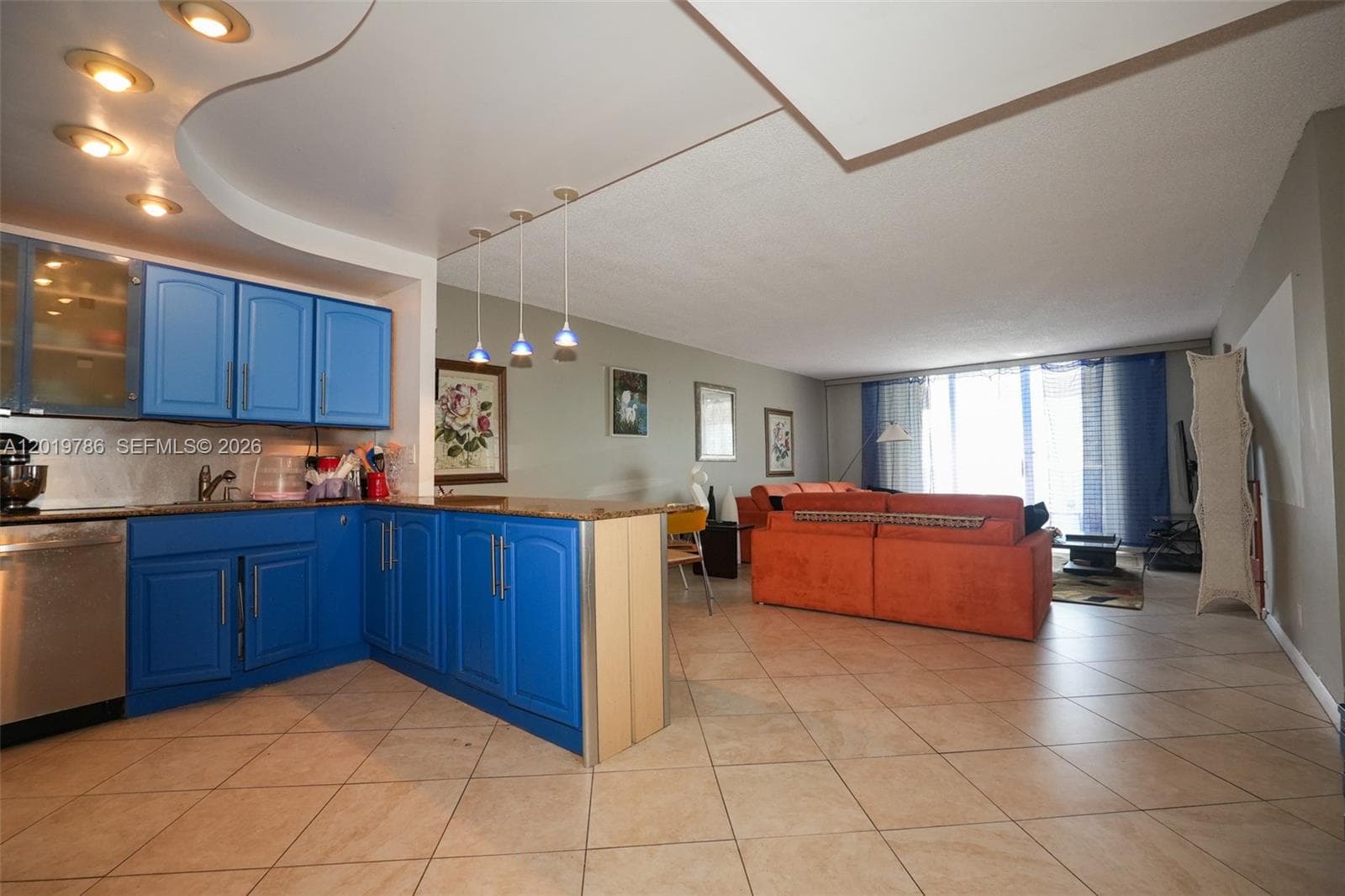 3800 Ocean Dr 818 photo 22