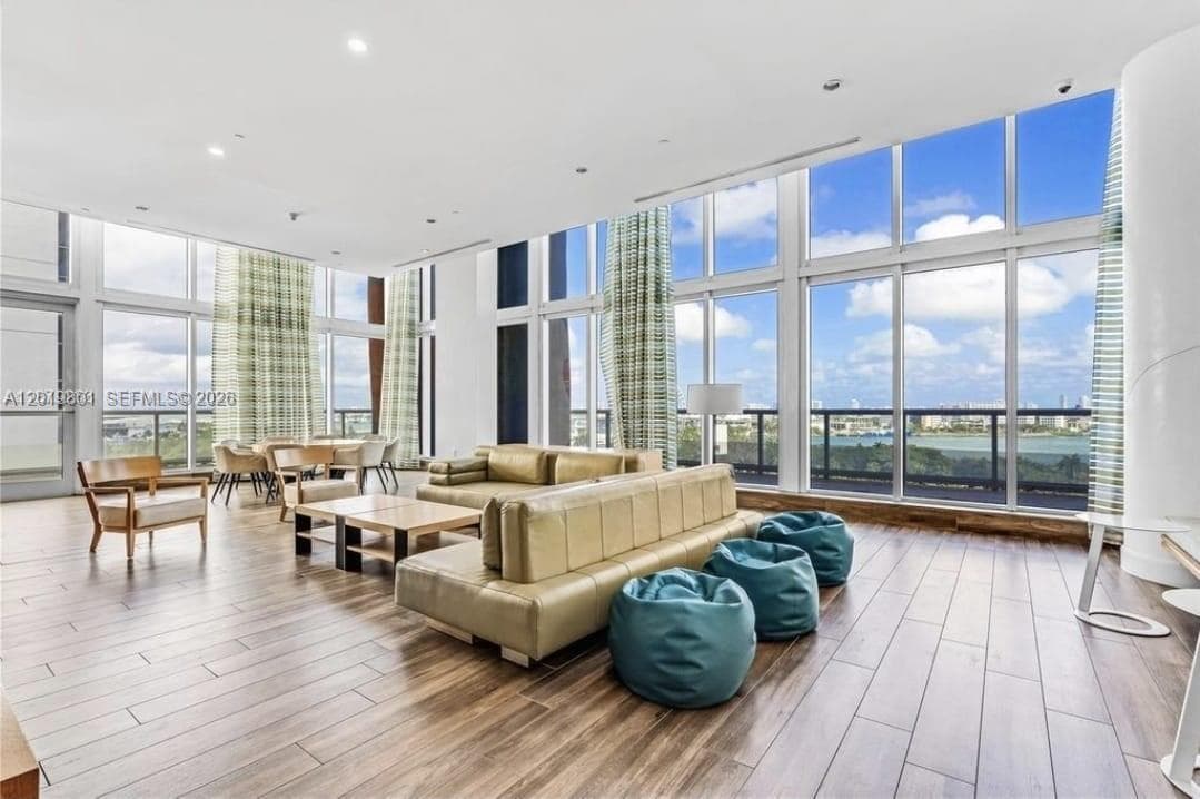 50 Biscayne Blvd 4106 photo 12