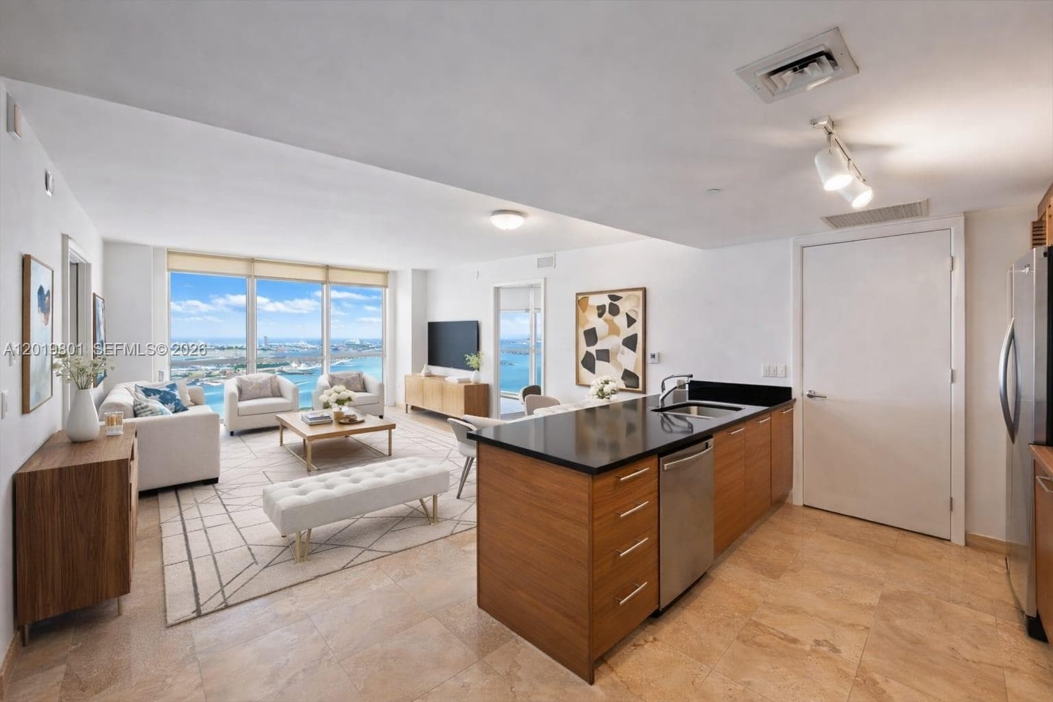 50 Biscayne Blvd 4106 photo 1