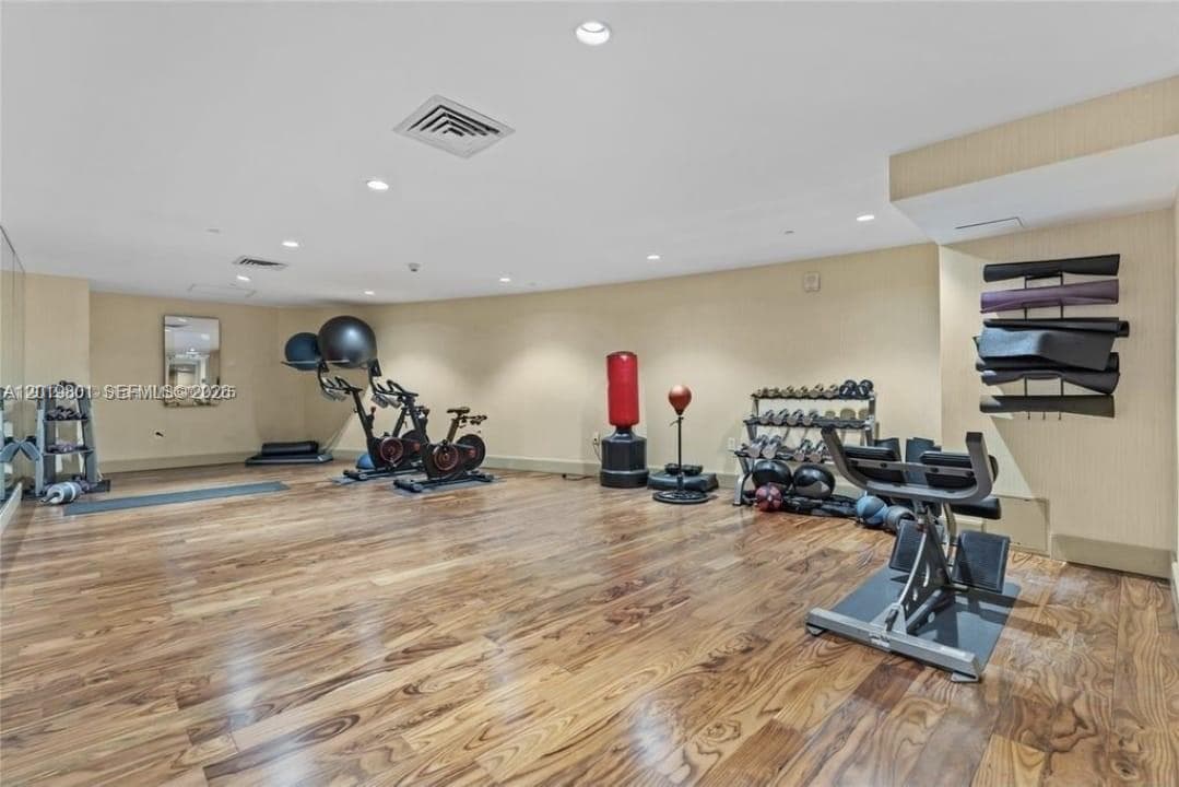 50 Biscayne Blvd 4106 photo 14