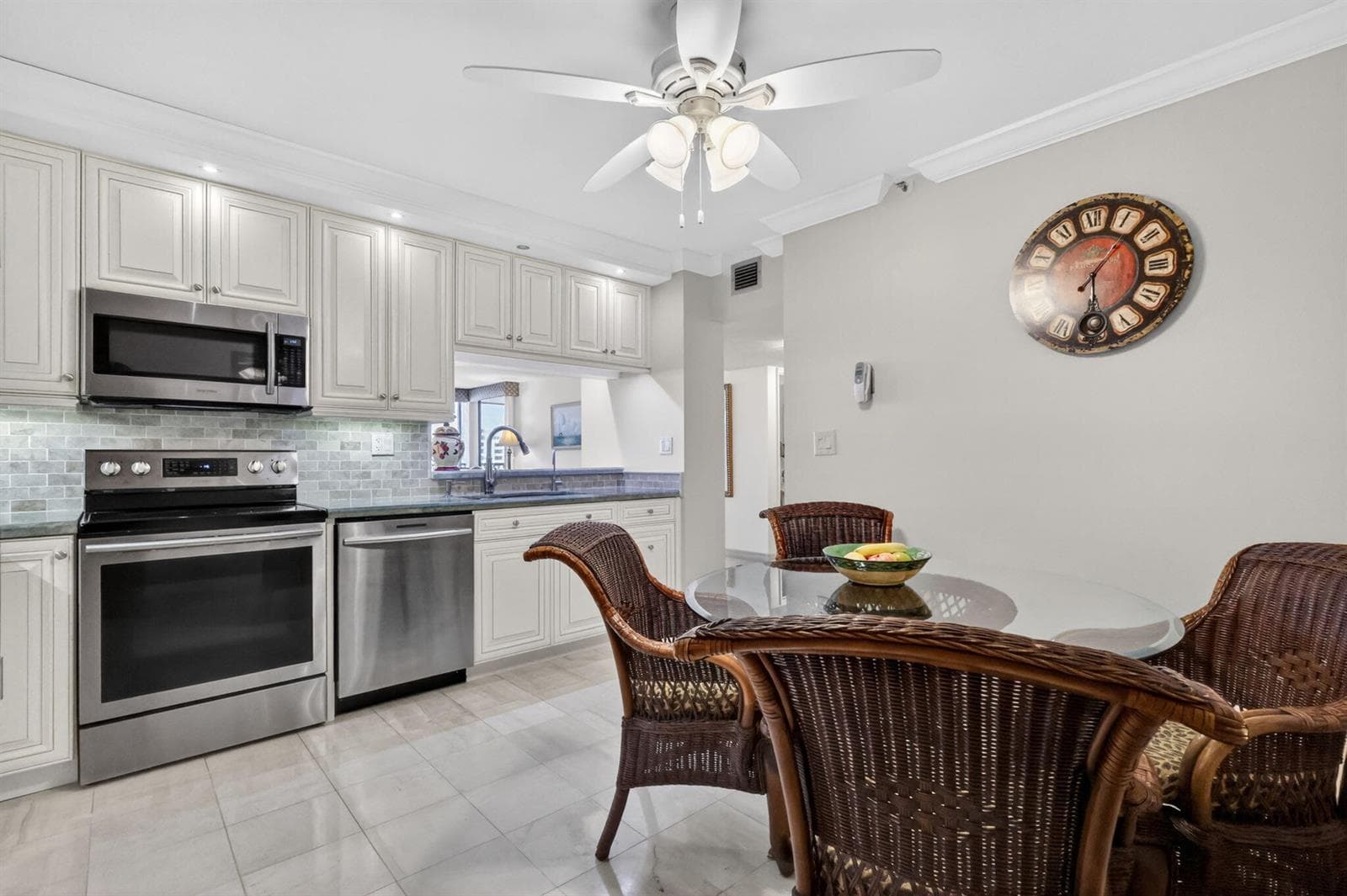 3420 S Ocean Boulevard 9r photo 8
