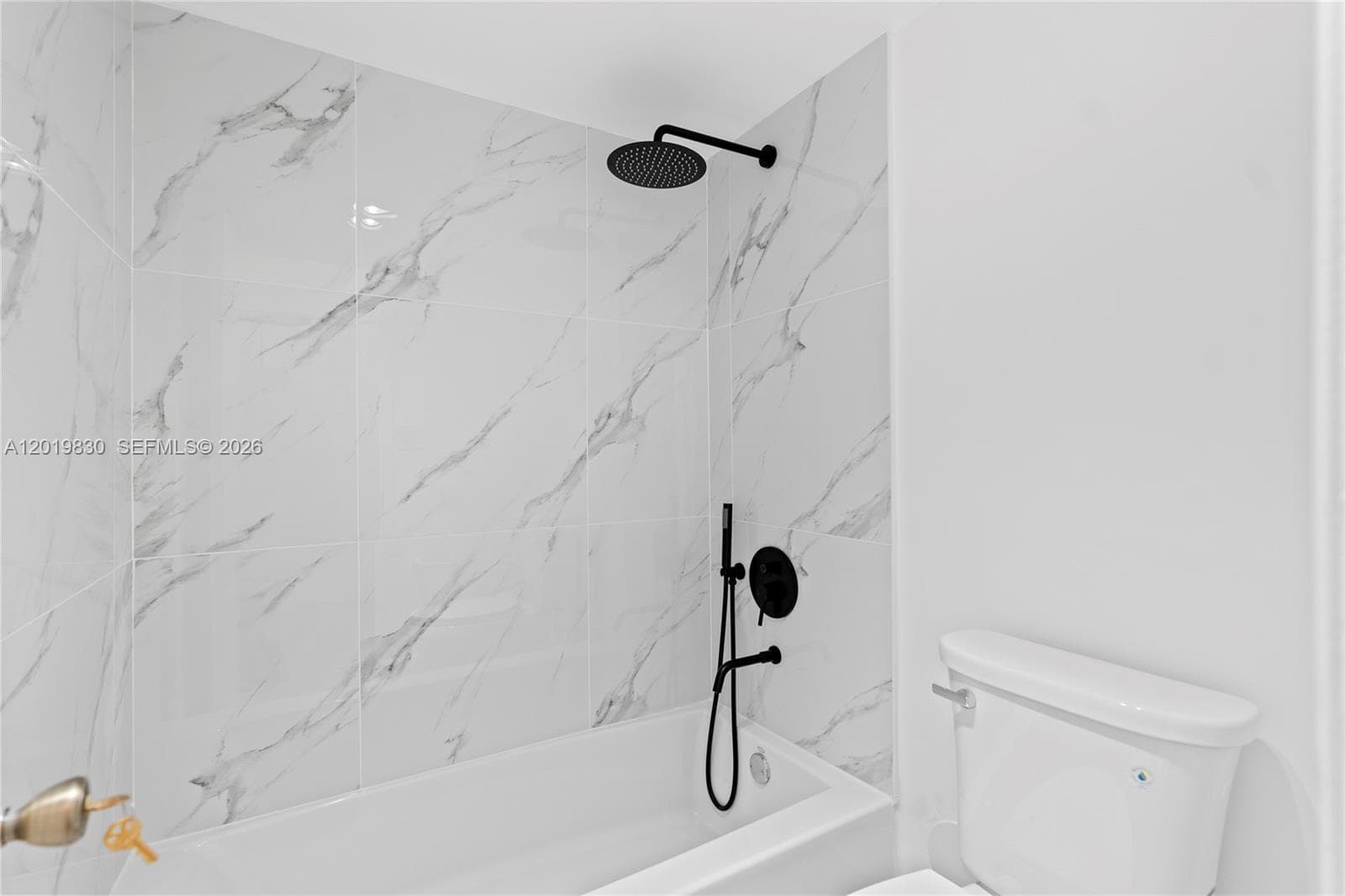 20505 Country Club Dr 434 photo 16