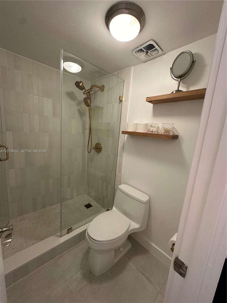 6901 Edgewater Dr 317 photo 25