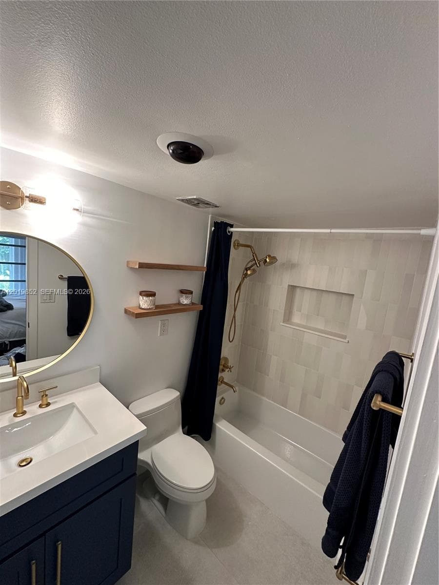 6901 Edgewater Dr 317 photo 21