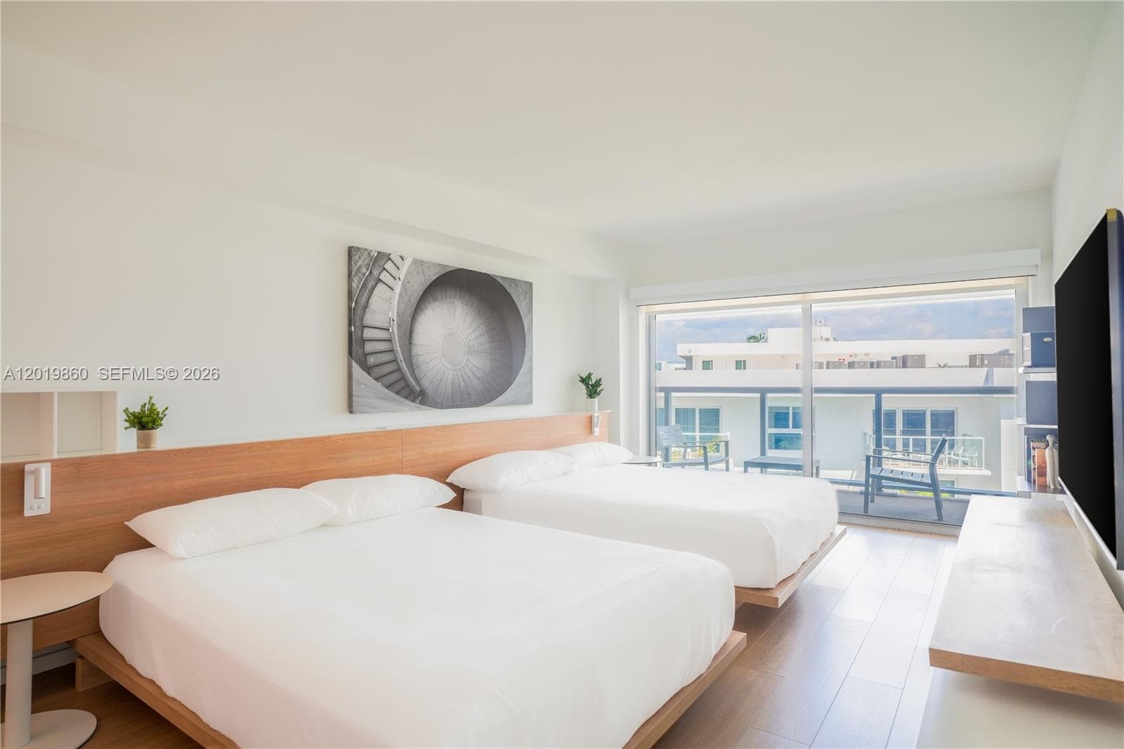 10250 Collins Avenue 407 photo 5