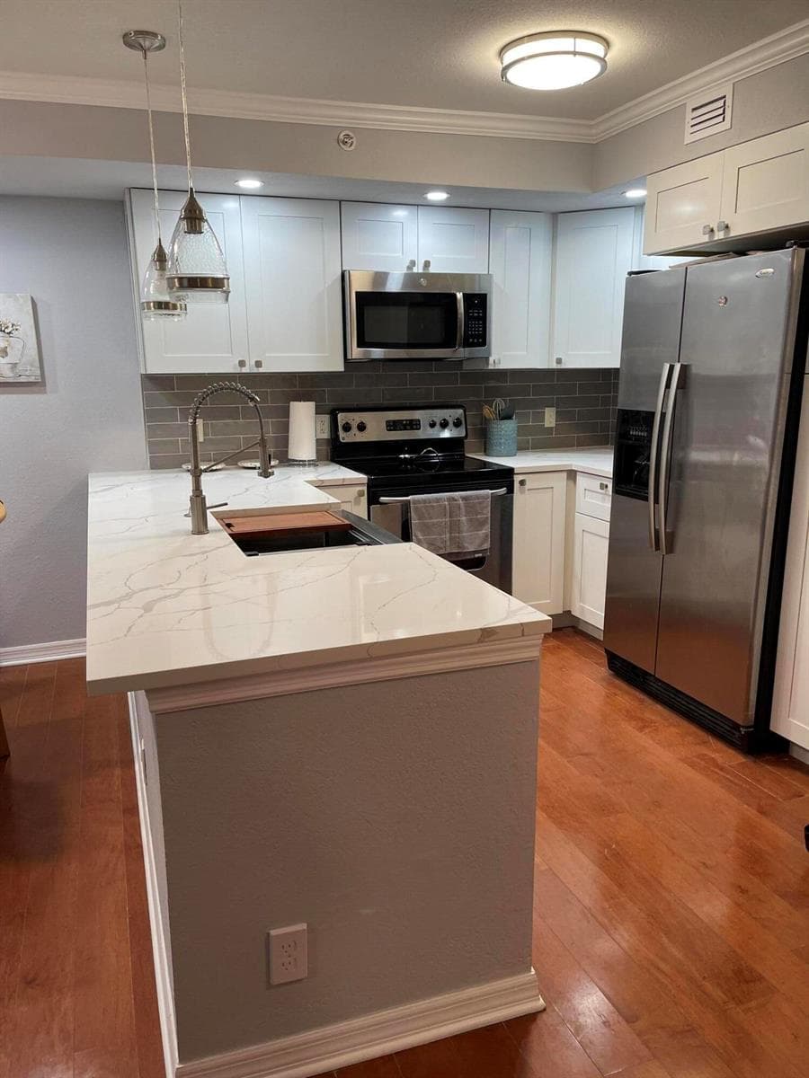 1801 N Flagler Drive 219 photo 1