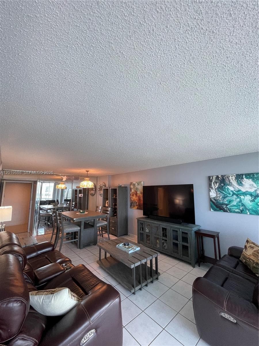 2655 Collins Ave 1907 photo 21