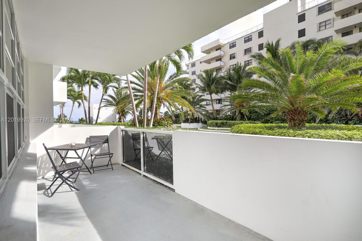 100 Lincoln Rd 330 photo 1