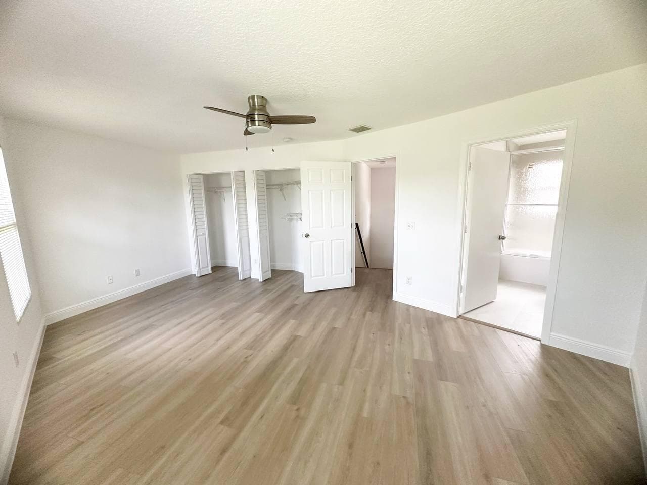 1033 Goldenrod Road photo 7