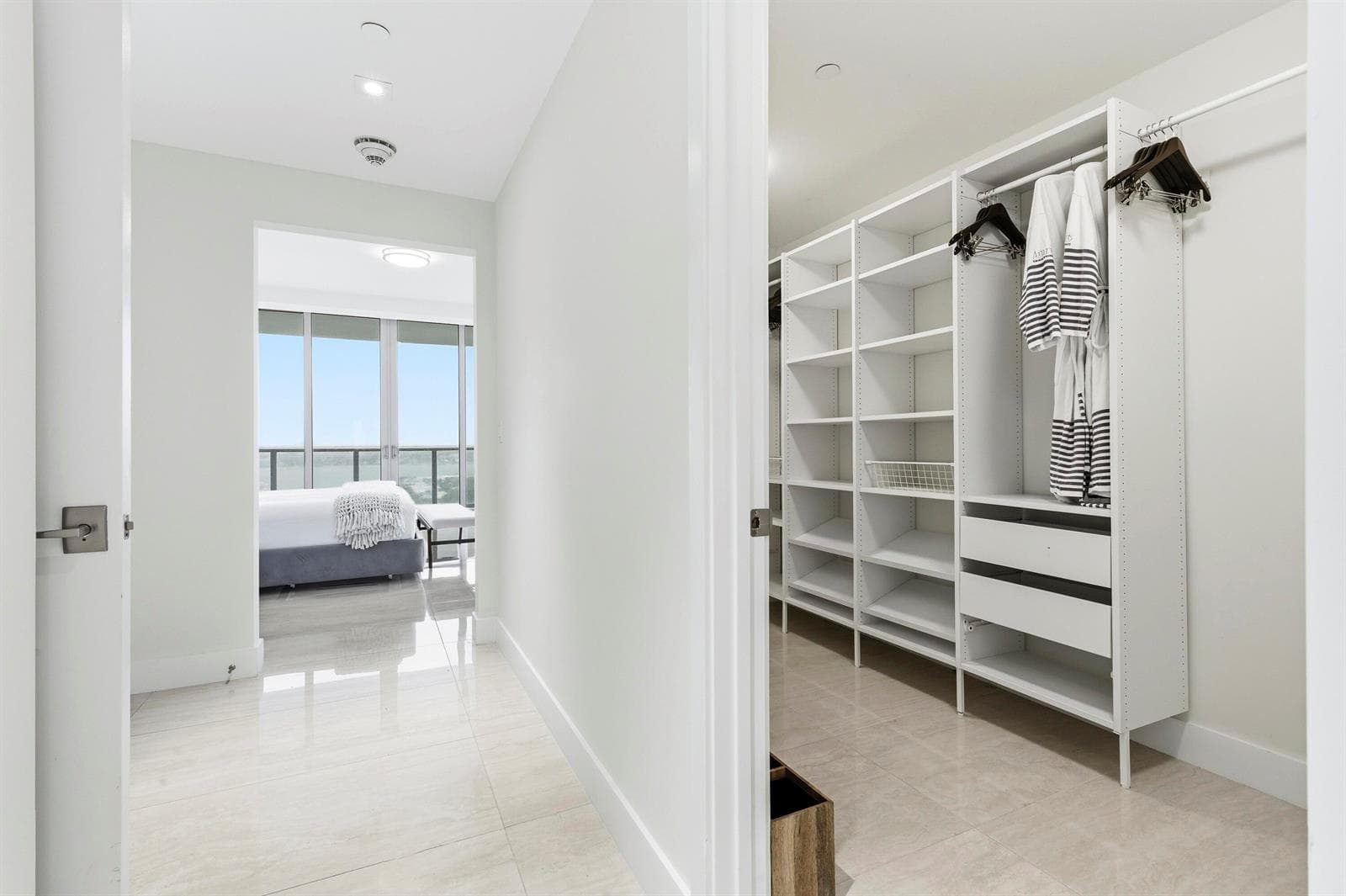3100 N Ocean Drive N P-1802 photo 6