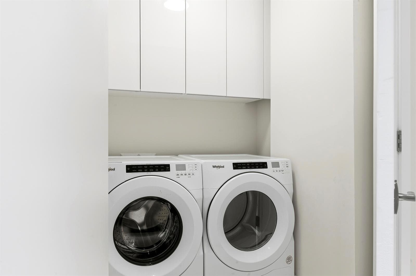 3100 N Ocean Drive N P-1802 photo 17