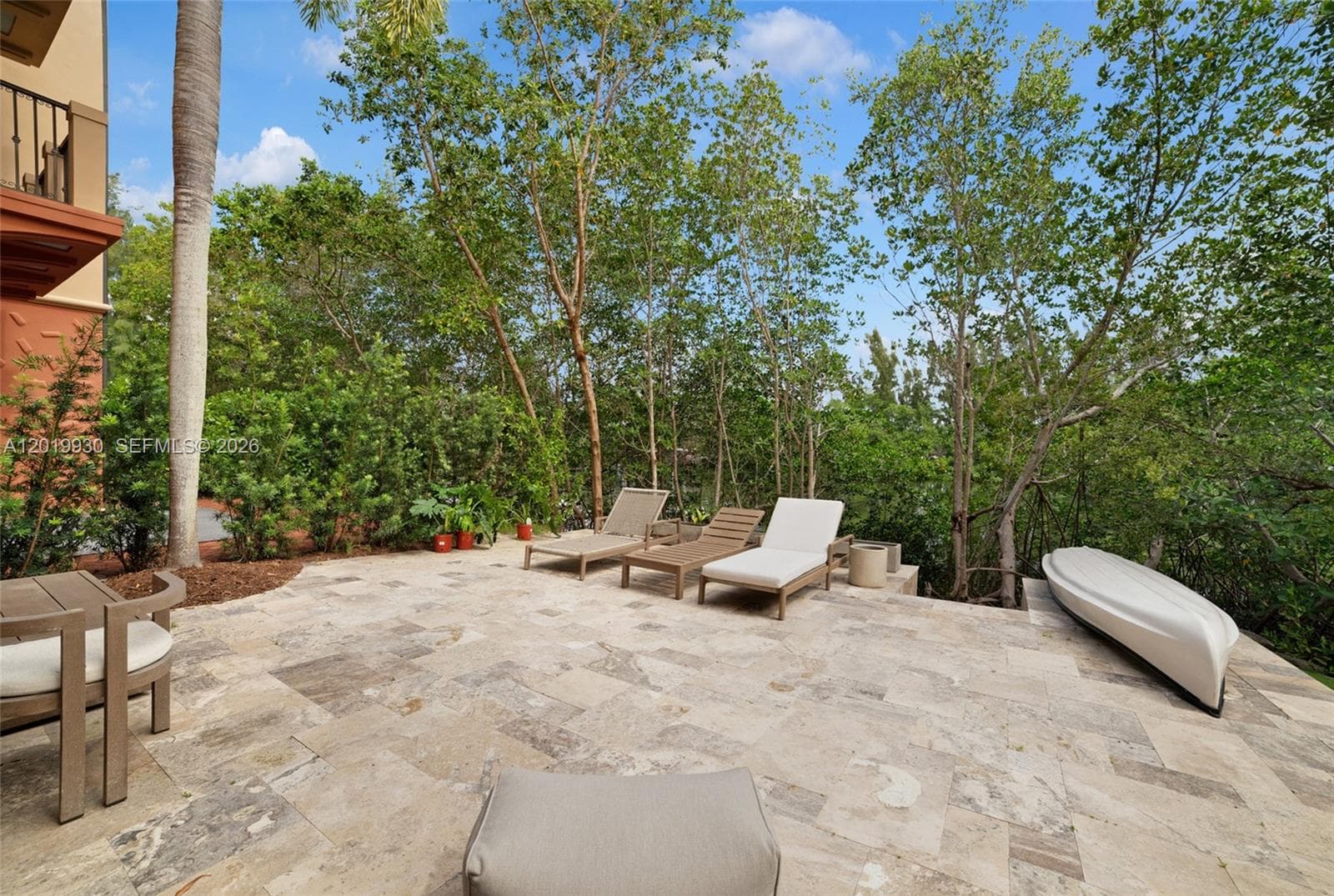 6226 Paradise Point Dr photo 17