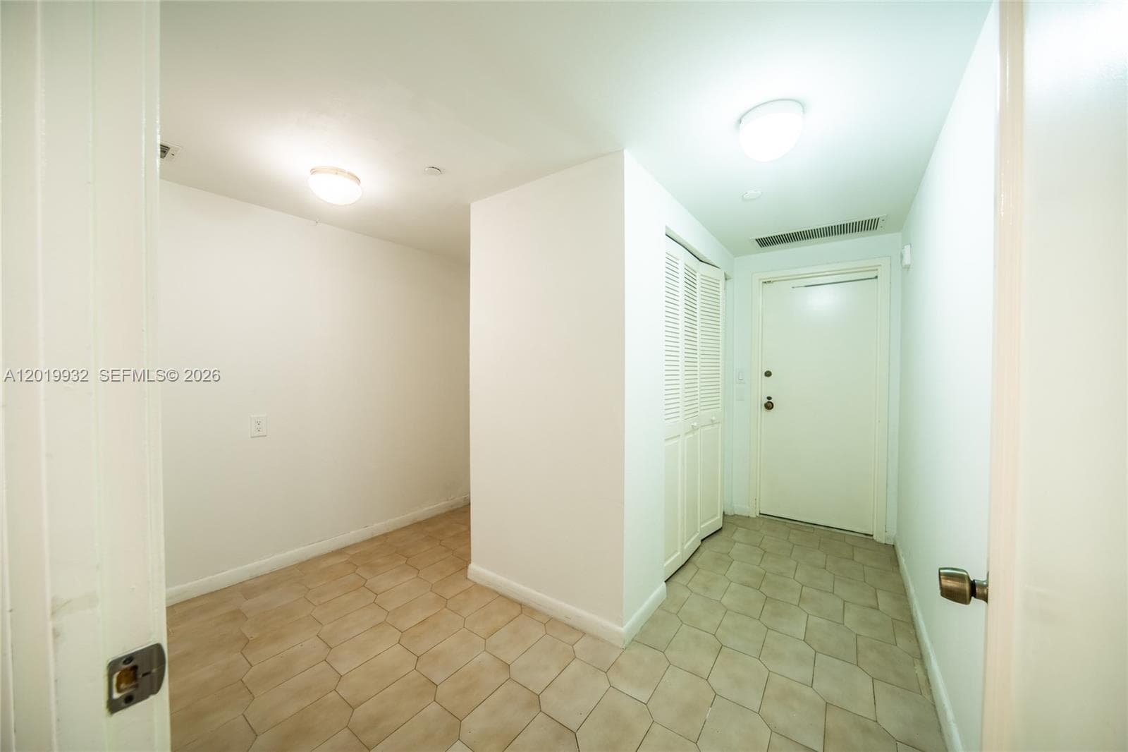 151 Crandon Blvd 425 photo 17