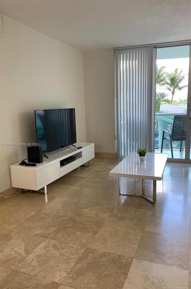 3801 Ocean Dr 2Q photo 6