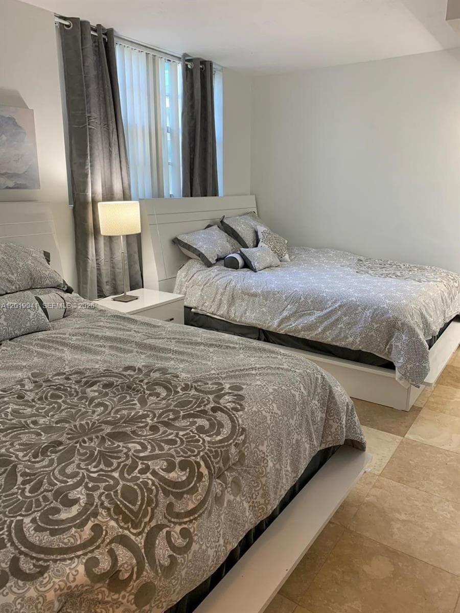 3801 Ocean Dr 2Q photo 10