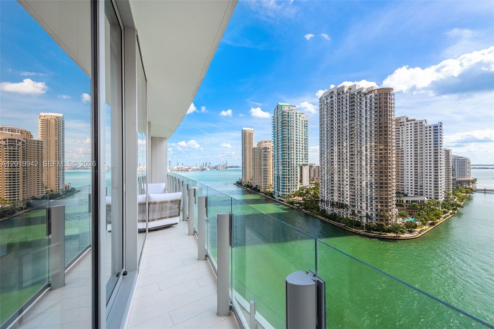 300 Biscayne Blvd Way 1605 photo 3