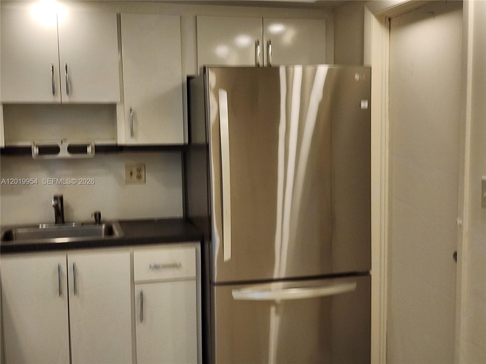 3161 Ocean Dr 903 photo 9