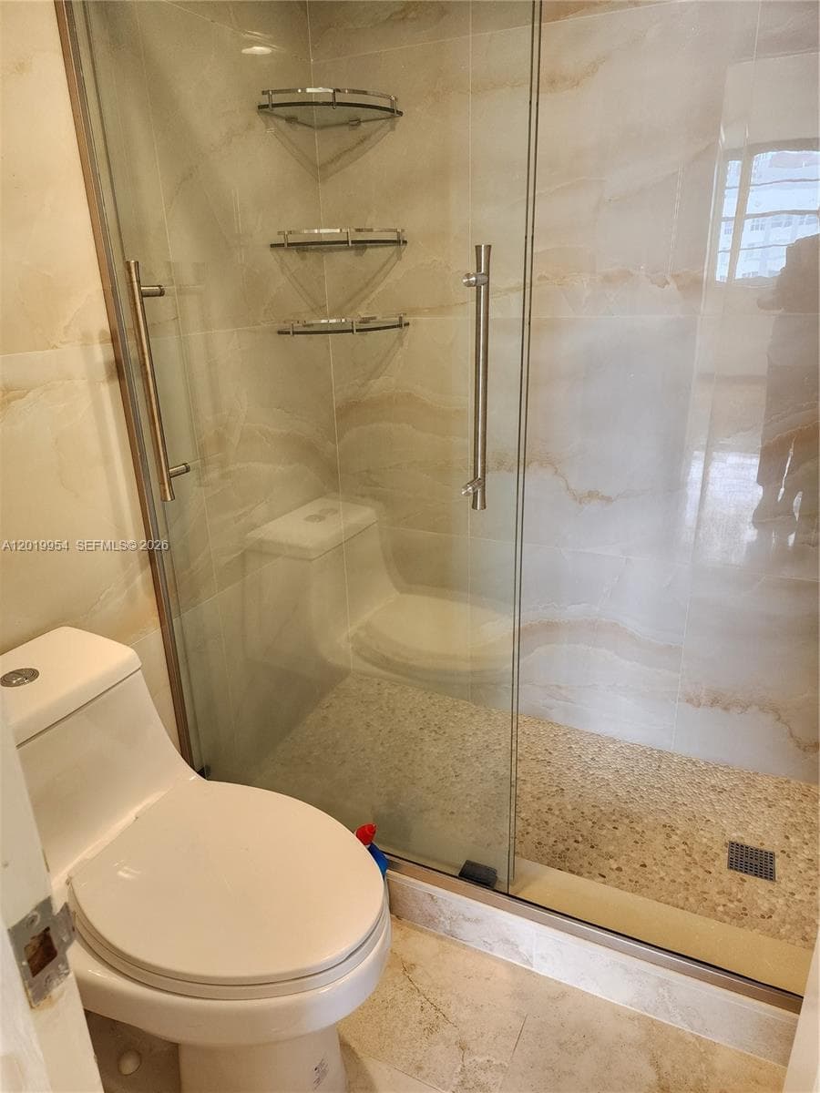 3161 Ocean Dr 903 photo 15