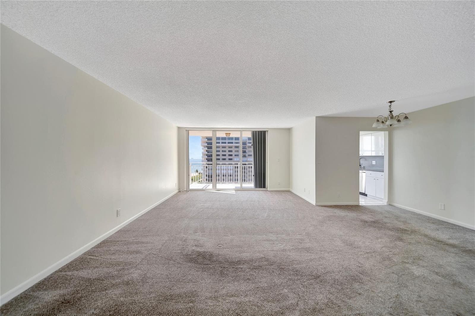 5200 N Ocean Boulevard 1107b photo 17