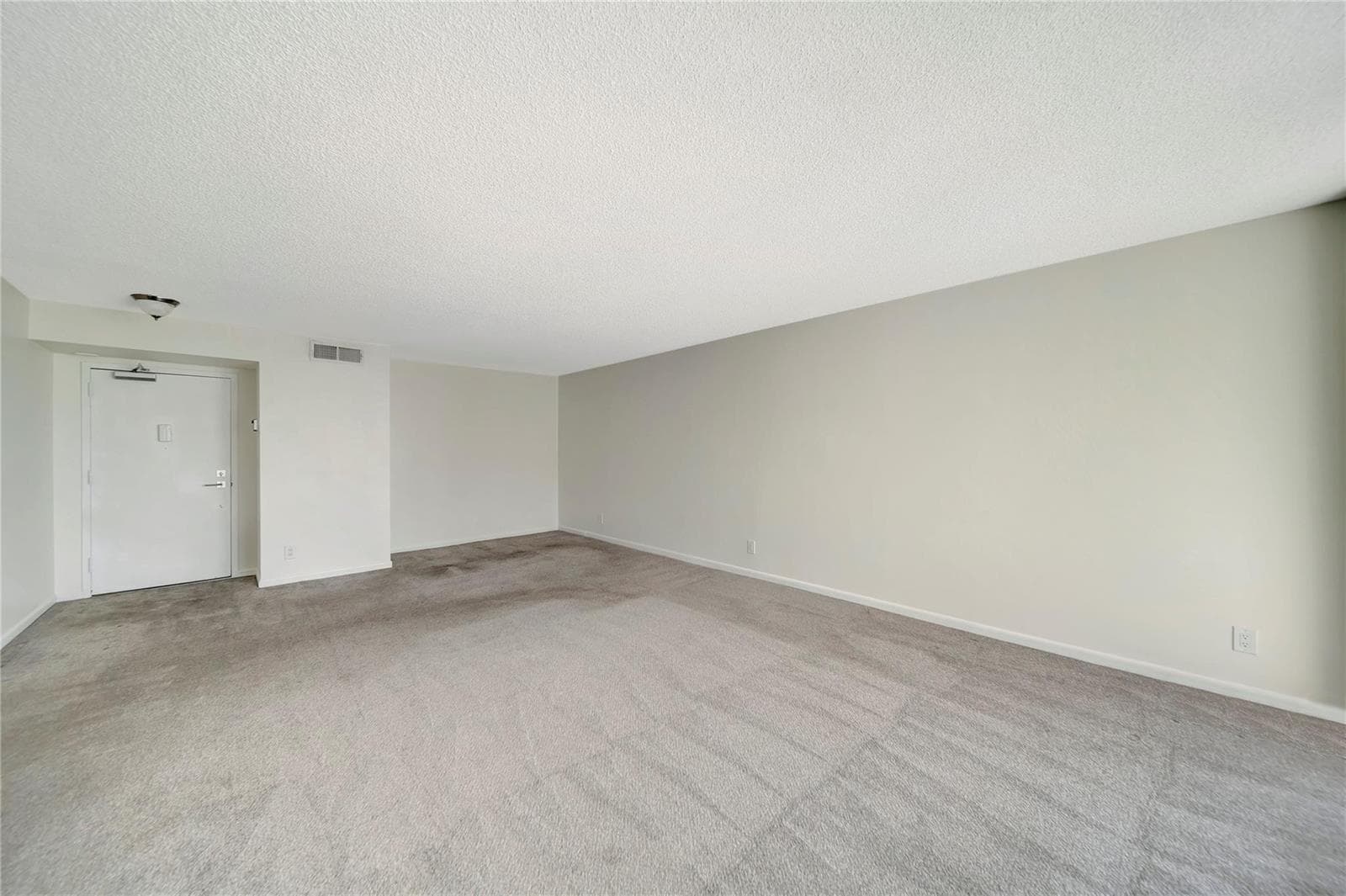 5200 N Ocean Boulevard 1107b photo 22